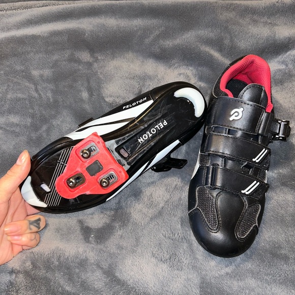 Peloton cycling - Picture 3 of 3